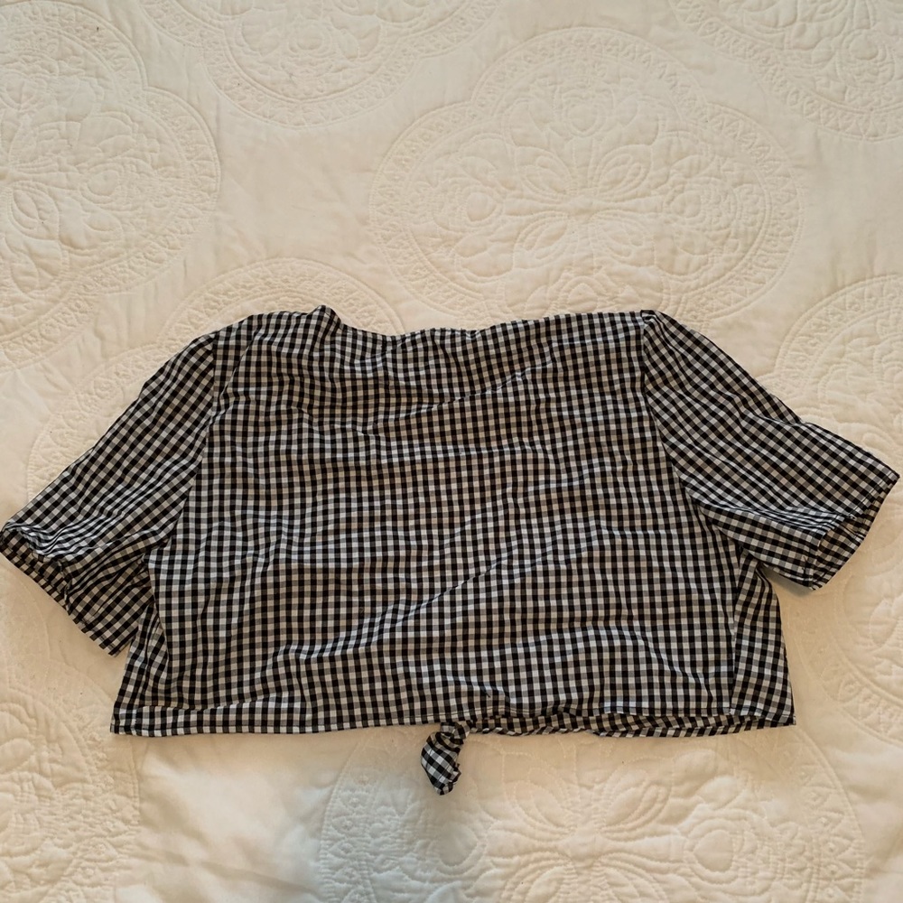 Checker Crop Top - Picture 3 of 3